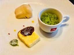 トラットリア フェルマータ
