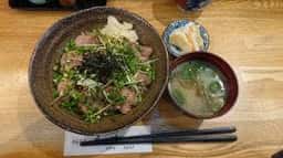 季節割烹 充味