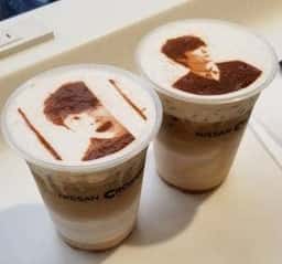 CROSSING CAFE