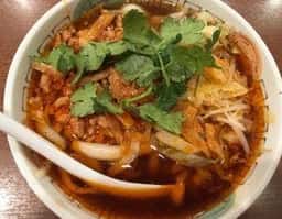 坂上刀削麺