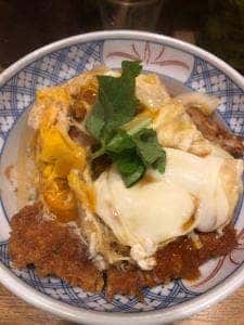 とりかつ丼の黒兵衛