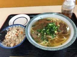 沖縄そば 鶴亀