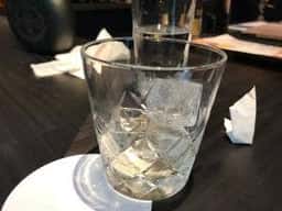 お酒の美術館 ポプラ博多駅前店
