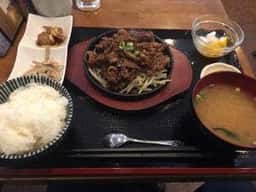蔵元の酒と直送の魚 さかまる