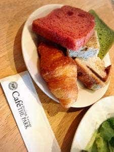 カフェダイニングラウンジザパーク