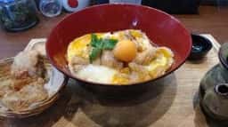 鳥と卵の専門店 鳥玉 中城店