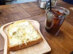 Umineco Coffee
