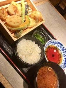 天ぷらスタンド KITSUNE 栄店