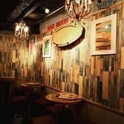 bar moon walk 池袋東口店