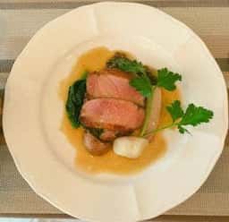 Petit Restaurant & Wine Boutique メゾンクレール