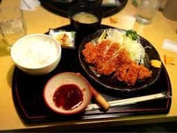 豚珍館 大宮市場前店