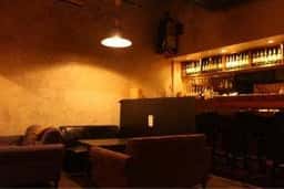 バンクス アリー