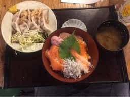 餃子センター 肉汁屋 伏見店