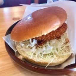 コメダ珈琲店 新居浜店