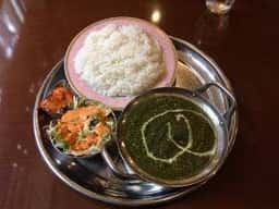 インドレストラン RAJA 本町店