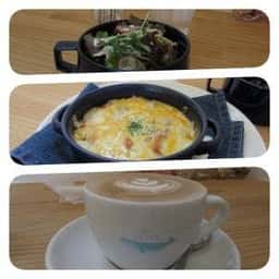 カフェくじらぐも