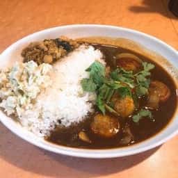 Curry Kitchen COLORS