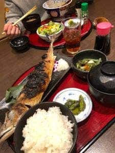 旬彩鮮魚 梵天食堂 泉中央店