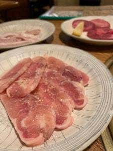 炭火焼肉 味楽家
