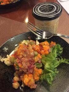 Vegan cafe Heaven's kitchen Hell's bar