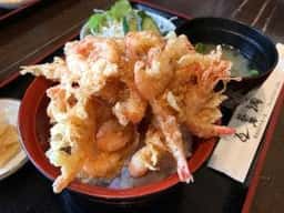 瓦藍洞