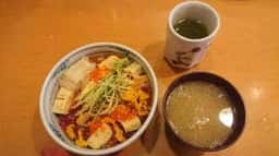 豊洲 すし本