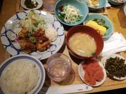 博多ふくいち 飯野ビル店