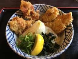 自家製おうどん・三拍子