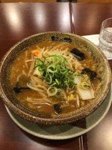 越後秘蔵麺 無尽蔵 カリーノ江坂家