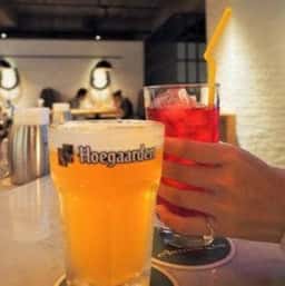Bar & Diner American Club