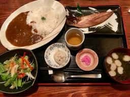桟敷家 巻店