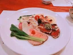 炭火焼と旬菜CHEZのぶくに