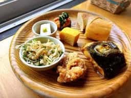 鶏と野菜のバイキングレストラン 農