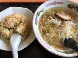 全家福 氷見店