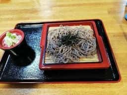 鶴亀温泉 レストラン