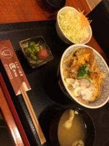 とんかつ厨房 匠