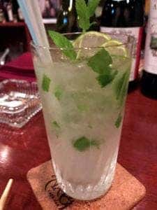 cafe bar AXEL