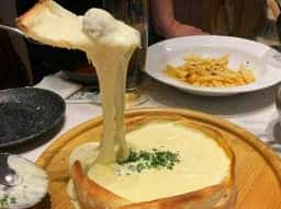 京鴨と燻製酒場 kamoshigin