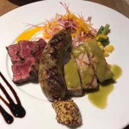 MM GRILL&CAFE Meat&Meets