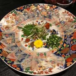 鹿六