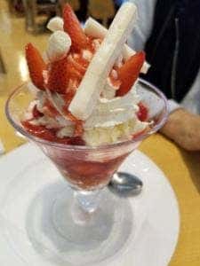 キハチカフェ 福岡三越店