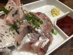 お食事とお酒の店 るな。