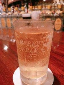 MERRY'S BAR
