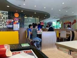 マクドナルド 東八道路牟礼店