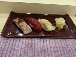 鮨かみやま