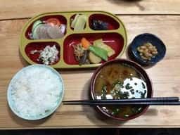 ふみちゃんの味そ汁屋さん