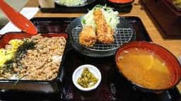 とり弁鶏 古河店