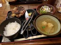 佐賀県三瀬村ふもと赤鶏 丸の内店