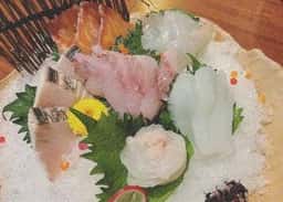 鮮魚と天ぷら あぶりや 津駅西口店