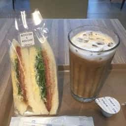 BLOSSOM & BOUQUET 赤坂Kタワー店